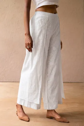 Blanco Overlap Pleated Pants