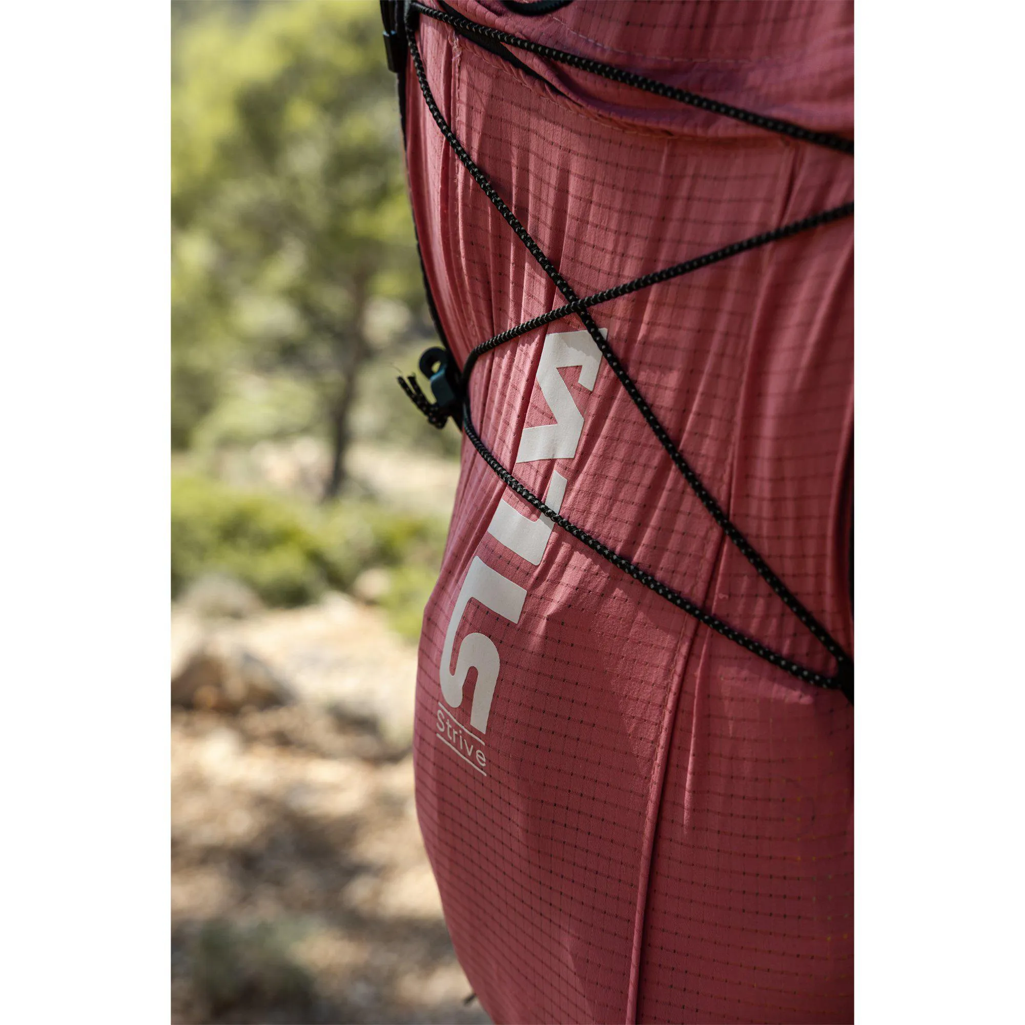 Strive 10 Vest Rose